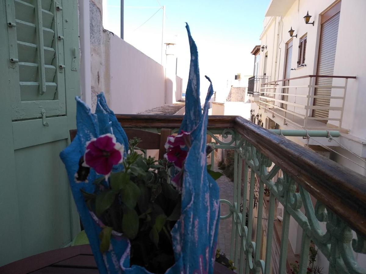 1872 - Agnes, Cozy Stony Apartment With Balcony Hermópolis Exterior foto